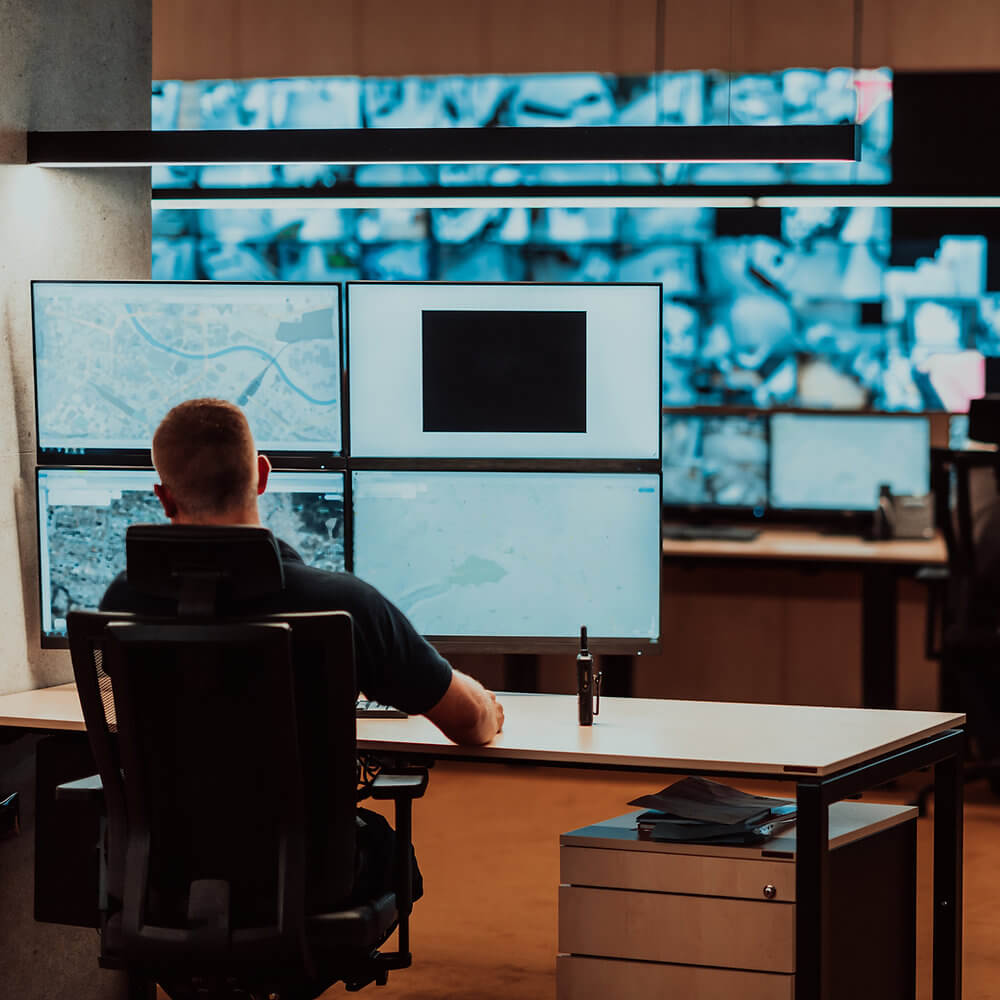 Common Roadblocks to Security Convergence (and How to Overcome Them) Common Roadblocks to Security Convergence (and How to Overcome Them)