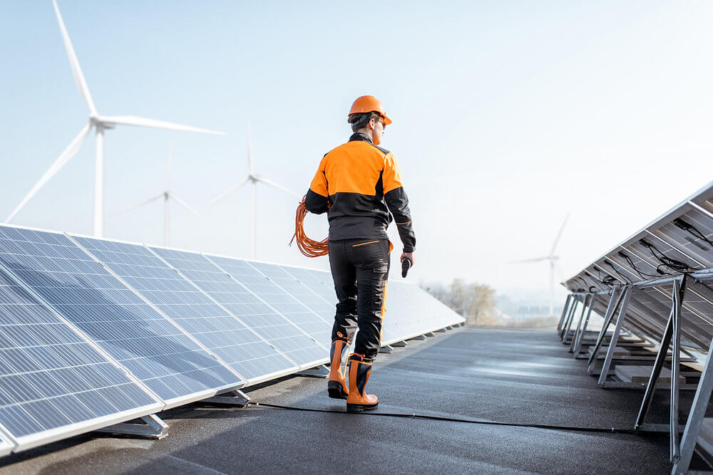 Top 10 Security Threats for the Energy Sector Top 10 Security Threats for the Energy Sector